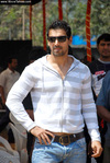Johnabraham 6b 1 1204375496